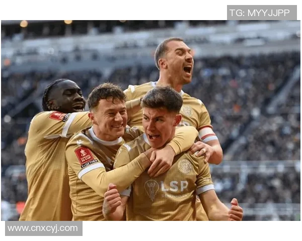 恭喜穆里尼奥！狂人迎来第：英超锋霸加盟，季前赛两连胜助力新赛季